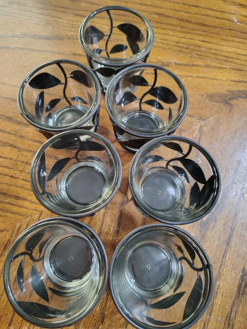 Set of 7 Black Metal Leaves Candle Holders- about 4inches